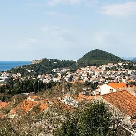 Angelina - Three Bedroom With Balcony And Sea View * Dubrovnik